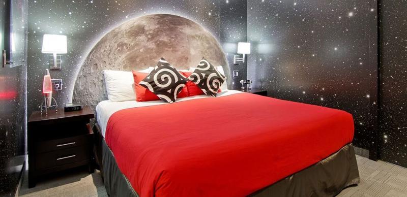 Home Inn & Suites Regina Airport Экстерьер фото